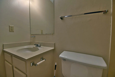 Acadia Park-interior-bathroom-1058-1200w